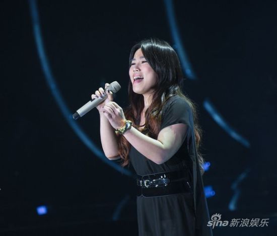 李佳薇成《歌狂》黑马 与小沈阳飙高音|李佳薇