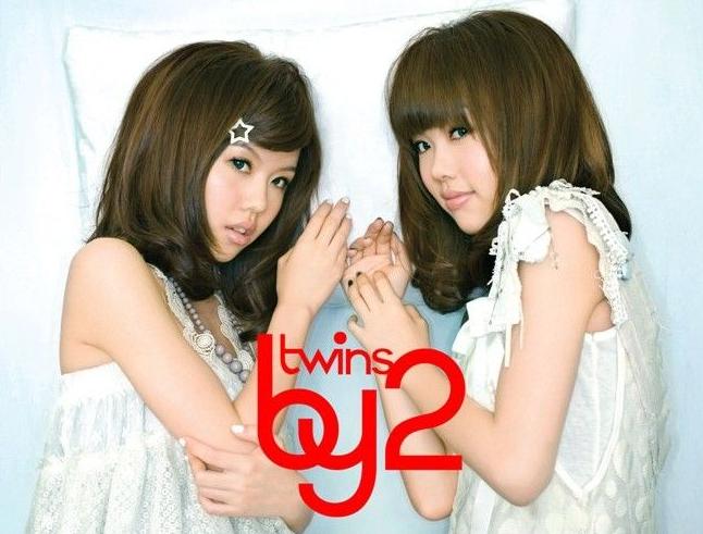 רBy2-Twins