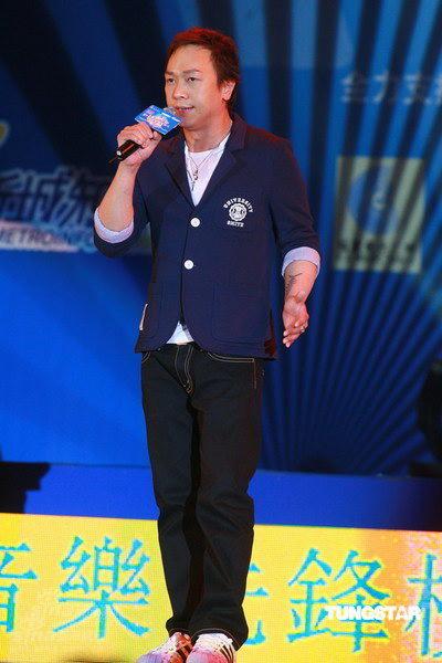 9+2音乐榜新人联欢 twins获奖阿娇缺席【图】