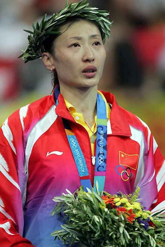 图文:校园歌声迎奥运奥运冠军助威团-张宁