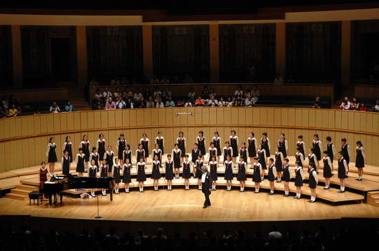 世界七大童声合唱团之一圣诞夜献唱京城(组图)