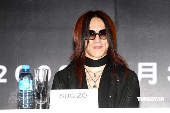 组图:XJAPAN台湾造势 演唱会可能穿神秘礼服