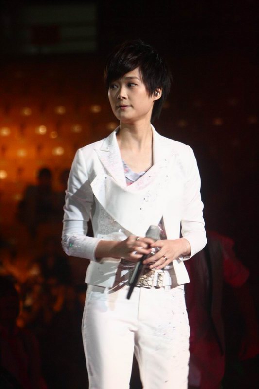 李宇春登台