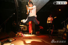 �����ֶӾٰ���ר���׷�ʽ(��ͼ)