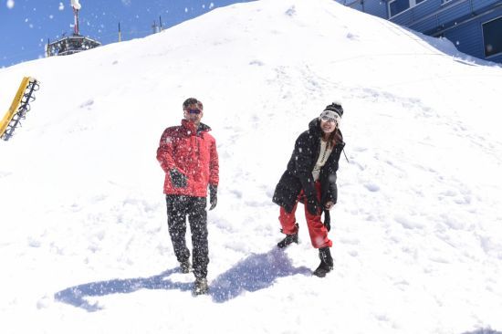 谢霆锋容祖儿雪地浪漫