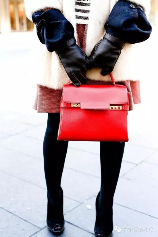 背好出彩的小红包，轻松温暖一整冬