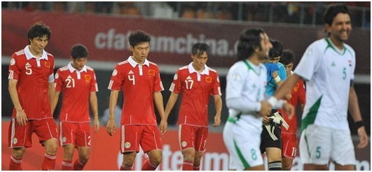 不离不弃《山海奇缘》玩家为国足支招_网络游