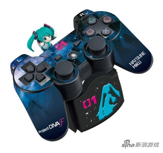 《初音未来 Project DIVA F》DualShock3手柄贴及台座 《初音未来 Project DIVA F》DualShock3手柄贴及台座