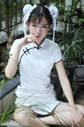 中国最<em>美女</em>汉子COS春丽走红 <em>承认</em>曾丰胸_电