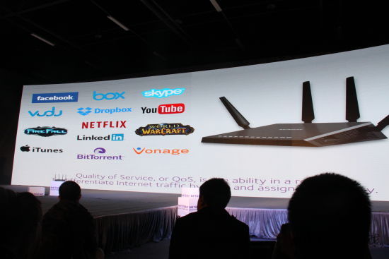 无线路由器全新诠释 NETGEAR夜鹰X4新品发布会