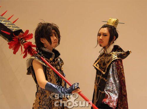 ���۸� ��������ϷCOSplay�ڶ�ͼ��