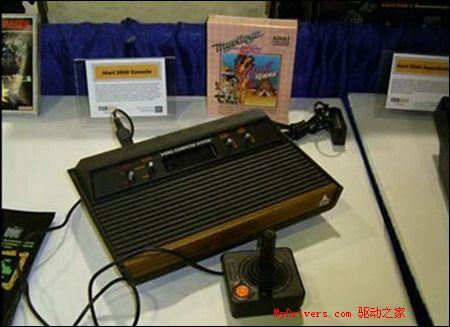 1977年:电子游戏机雅达利2600_其他