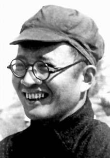 博古24岁担任中共高级职务