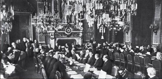 巴黎和会:一战战胜国的帝国主义分赃会议