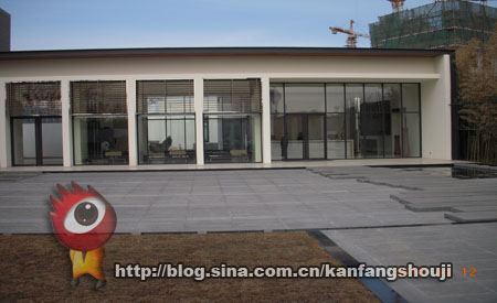 图为红玺台售楼处 图为红玺台售楼处