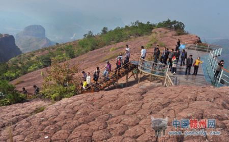 石城通天寨成旅行社推荐新景点 各地游人络绎不绝