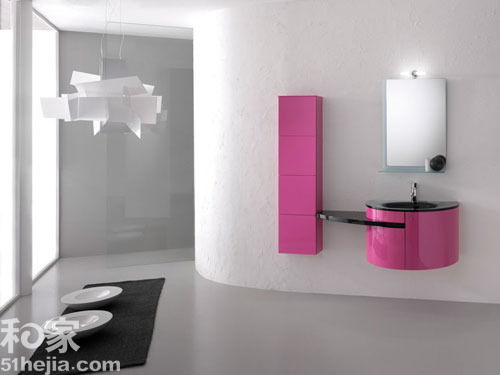 �������Ƽ� ��ɫ�汸��ԡ�ҹ����