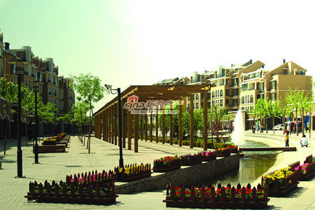 上东中环商业广场商铺出租 日租金5元 _社区商