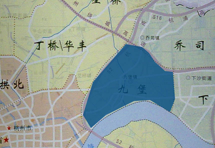 金沙湖板块龙湖滟澜山震撼价入市后,降价潮波及九堡板块.