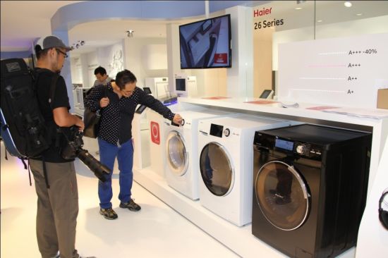 被评价为“改变世界印象”的海尔洗衣机吸引了全球各地的消费者关注