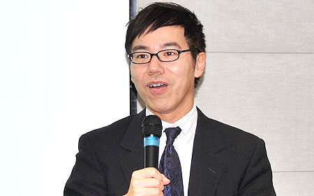 香港财经专家 黄玮杰(图)