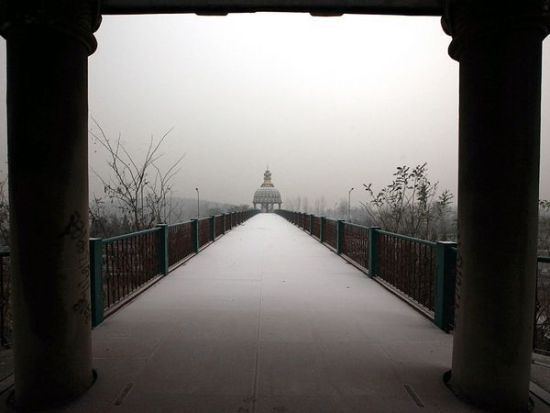 中国震动亚洲的沃德兰乐园成鬼城(组图)_市场