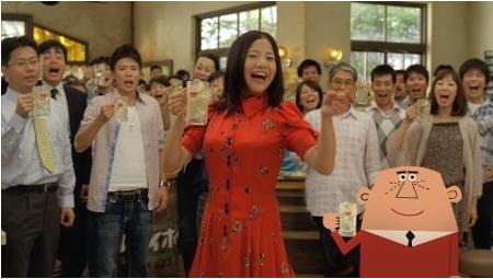 吉高由里子新CM与得利思大叔共演(图)_日本_新浪房产_新浪网
