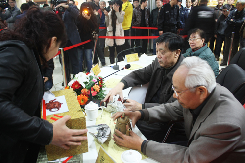 携手王刚 寻宝济南活动第一场预赛火爆开场_