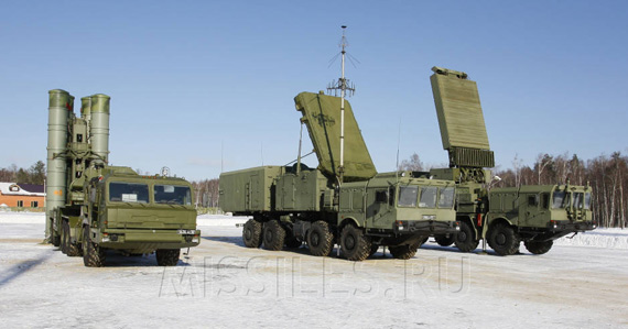 俄制最新型S--400远程防空导弹系统