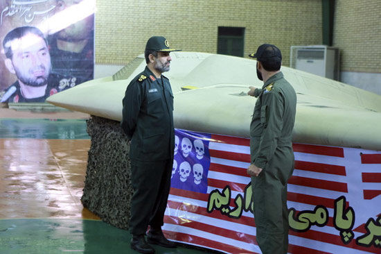 伊朗军方展示的美国RQ-170型无人侦察机