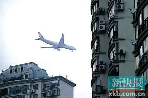 广州老城区飞机噪声吵 市民称睡觉靠安眠药|飞