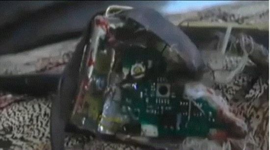 警方发现的爆炸装置(图片来源:《每日邮报》)