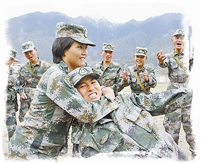 解放军女兵旦增旺姆