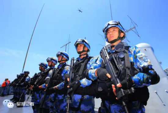 5月26日,中国政府发表了《中国的军事战略》白皮书。与以往8部不同,这是中国政府首次发表专门阐述军事战略的专题型国防白皮书。为帮助读者更好地理解,本报对军事科学院国防政策研究中心主任陈舟进行了独家专访。