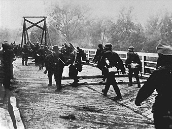 ��������ս���������Ƭ�������������Ī˹��