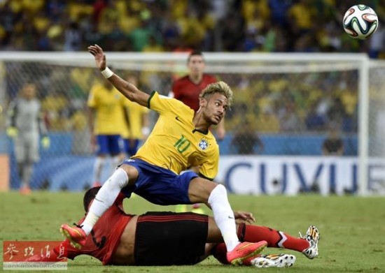 世界杯小组赛出线形势分析:哪些球队进16强?