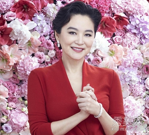 美国一妇女花15美元买蛤蜊吃出4.5克拉紫珍珠