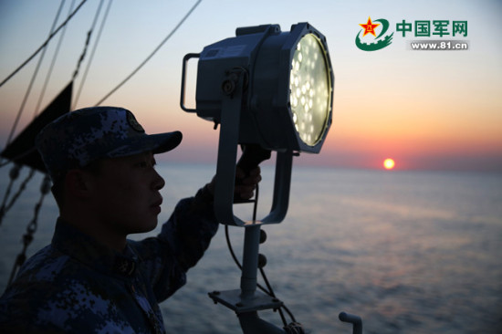 外媒曝光中国新侦察船：外观特殊即将服役