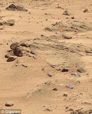 美空军揭秘离奇UFO事件:阿根廷司机射杀外星人