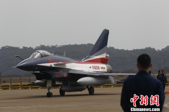 加媒：俄巴关系改善将助力歼－10出口