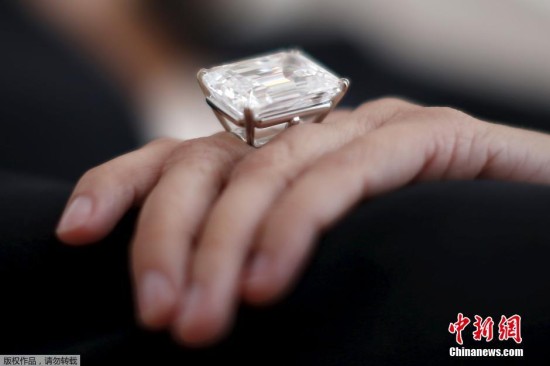 台媒100克拉完美钻石在美国137亿元拍卖