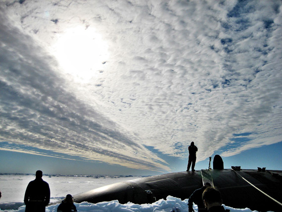 ͼ�ģ�����������ά��˹�ź�Ǳͧ�ڱ����