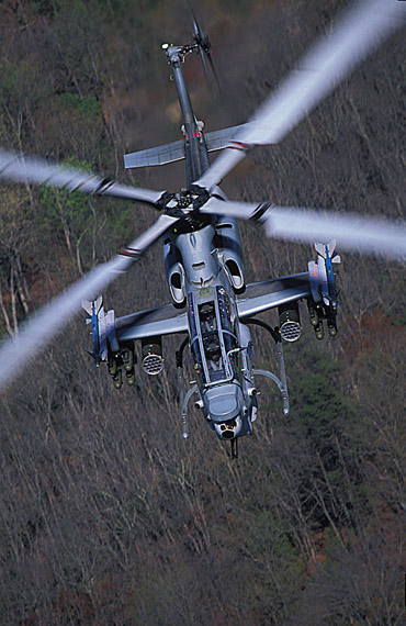 AH-1Z߹ֱ