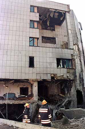 图文:1999年5月8日中国驻南斯拉夫大使馆