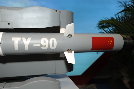 TY-90地空导弹舵面特写摄影：陈诚新浪独家图片，未经许可不得转载。