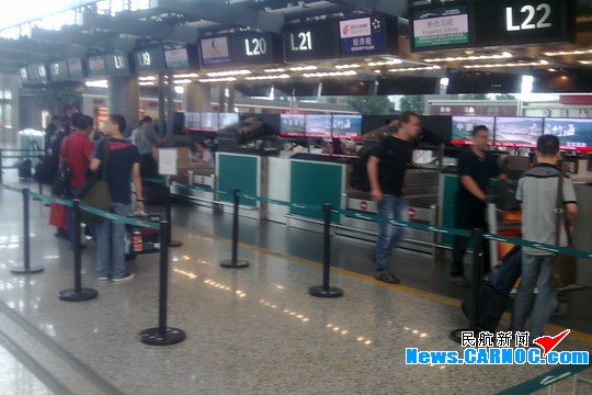 怎么找对应的航空公司值机柜台 1286792807_NZDSNa.jpg