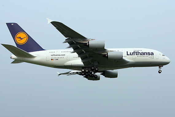 资料图：汉莎航空A380客机首航北京
