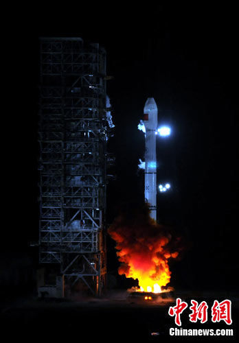 北京时间7月11日23时41分，中国在西昌卫星发射中心用“长征三号丙”运载火箭，将中国第二颗中继卫星“天链一号02星”成功送入太空。