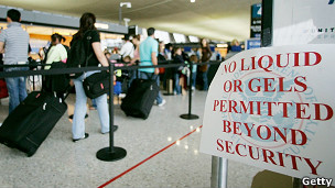 airport security gate, Getty