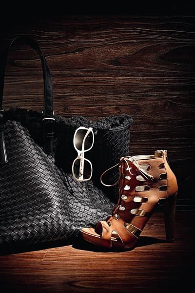 ɫ PRADA from LensCrafters(ӵ) ɫƤʱִ Bottega Veneta Ƥʸ߸Ь Roberto Botticelli